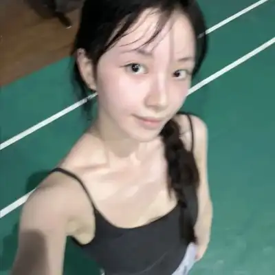 魏娜雅